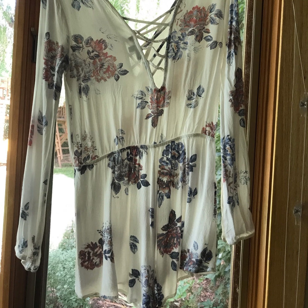 Kendall & Kylie Flower Print Romper